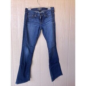 Lucky Brand Jeans Women's Size 6/28 Charlie Baby Boot Washed Denim 31” Inseam